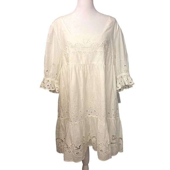 Anthro Audrina Forever That Girl White Eyelet Swing Dress Size Petite Large PL - Picture 11 of 16